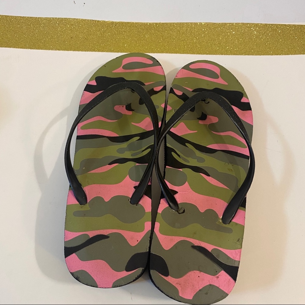 Come pink and green shoes